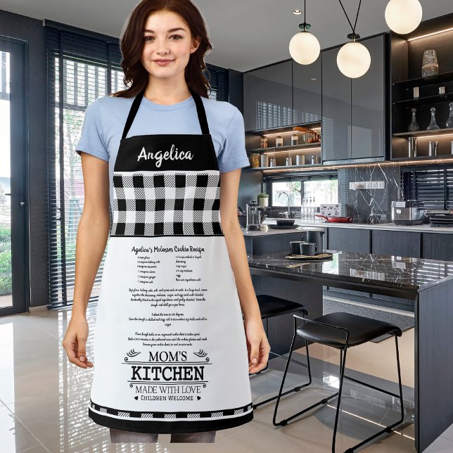 Mum's Kitchen Quote with name, black white Apron (Creator Uploaded)