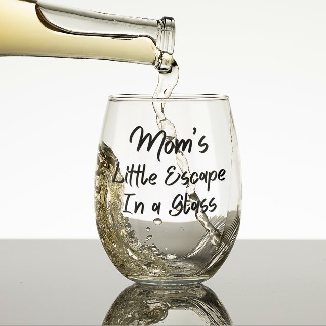 Mum's Little Escape In A Glass (Mom's Little Escape in a Glass Stemless Wine Glass)