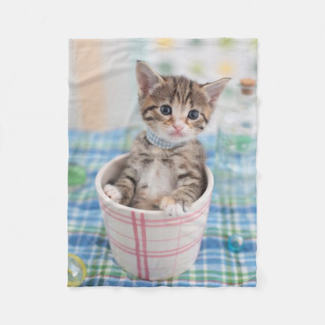 Munchkin Kitten With Pretty Ribbon Fleece Blanket (Front)