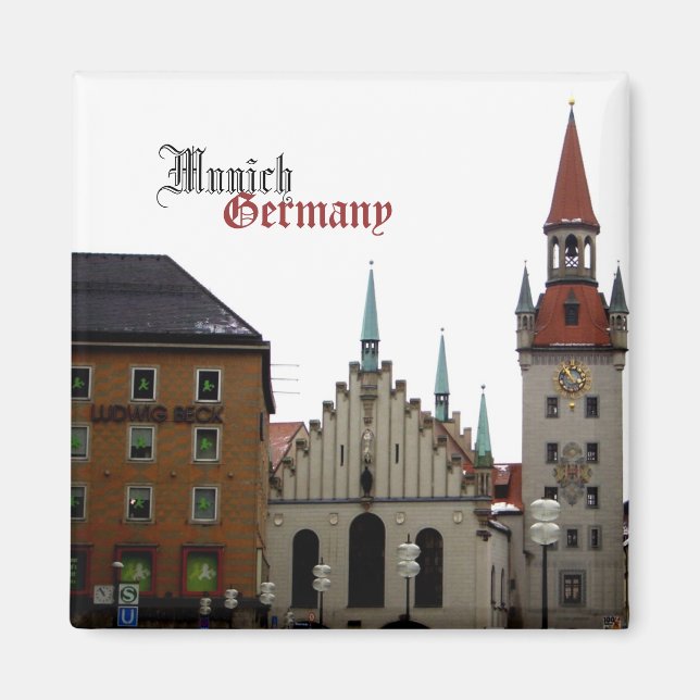 Munich Germany Travel Souvenir Magnet (Front)