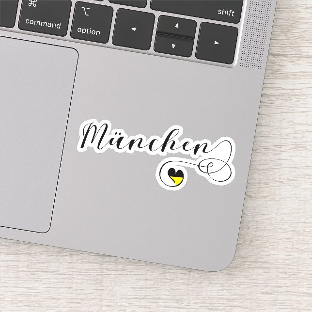 Munich München Heart Flag (Detail)