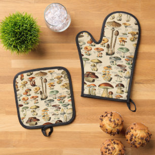 Mushroom Collection Oven Mitt & Pot Holder Set