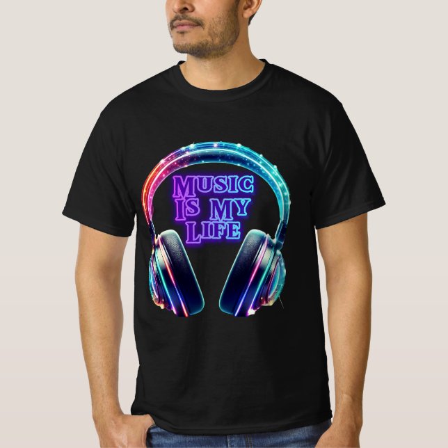 music is my life T-Shirt (Front)