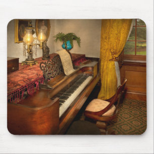 Music - Piano - What's the score Mouse Pad