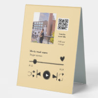 Music player personalised couple love q r code tex