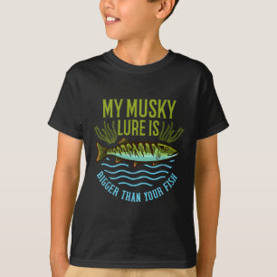 Musky Fishing Gift Muskie Lure Muskellunge  T-Shirt