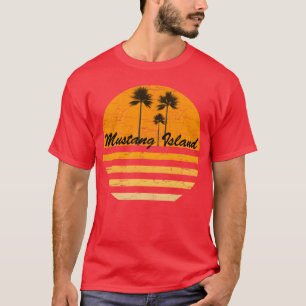 Mustang IslandX Retro 70shrowback Surf friends T-Shirt
