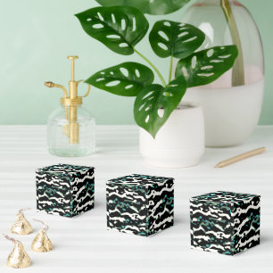 MVB Cameo Masculine Green 2 Design Favour Box