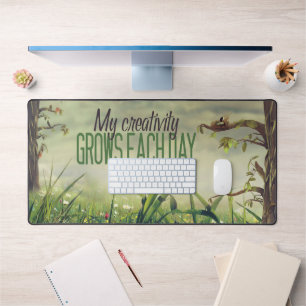 "My creativity grows" Motivation Affirmation Desk Mat