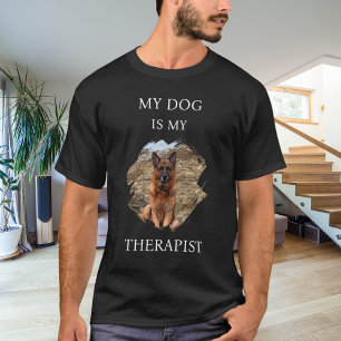 My dog is my theraphist photo black T-Shirt
