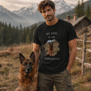 My dog is my therapist photo black T-Shirt