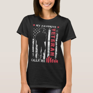 My Favourite Veteran Calls Me Mum USA Flag Mother' T-Shirt