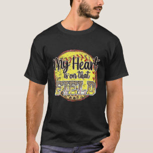 My Heart Is On That Field Leopard Softball Mom Mot T-Shirt