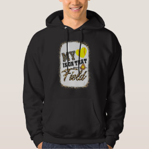 My Heart Is On That Field Softball Mum Mother's Da Hoodie