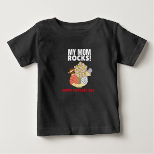 My mum rocks style art work designer t shirt
