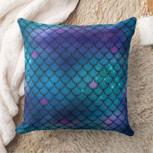 Mystical Dark Mermaid Scales & Ocean Trident illow Cushion