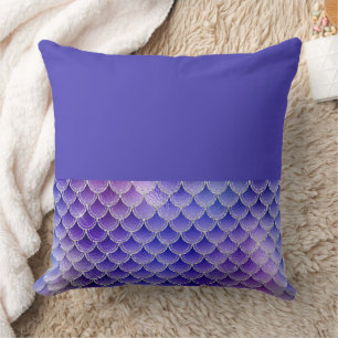 Mystical Dark Mermaid Scales & Ocean Trident illow Cushion