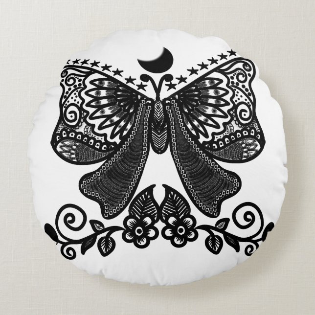 Mystical Luna Moth | Celestial Gothic Insect Art | Round Cushion (Front)