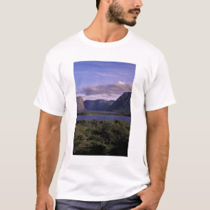 N.A., Canada, Newfoundland, Gros Morne National 2 T-Shirt