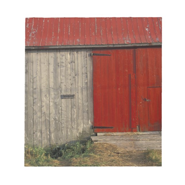 NA, Canada, New Brunswick, Shepody. Red barn Notepad (Front)