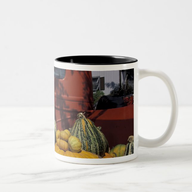 NA, USA, New Mexico, Taos. Chile stand. Two-Tone Coffee Mug (Right)