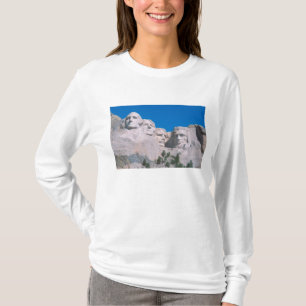 NA, USA, SD, Mount Rushmore. T-Shirt