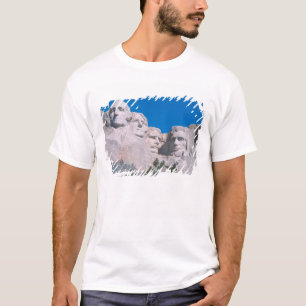 NA, USA, SD, Mount Rushmore. T-Shirt