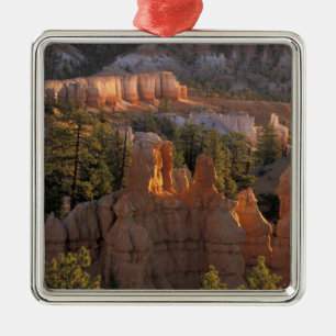 NA, USA, Utah, Bryce Canyon NP 2 Metal Ornament
