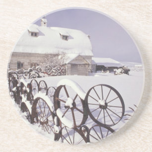 NA, USA, Washington, Uniontown, White barn and Coaster