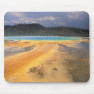 NA, USA, Wyoming, Yellowstone NP, Grand Mouse Pad