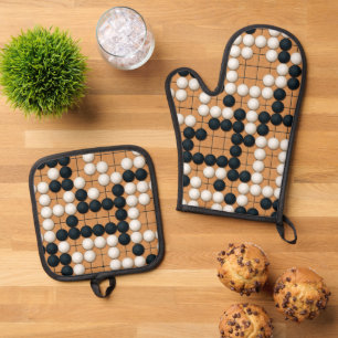 Nakade Shapes Oven Mitt & Pot Holder Set