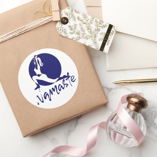 Namaste, yoga classic round sticker (Gifting)