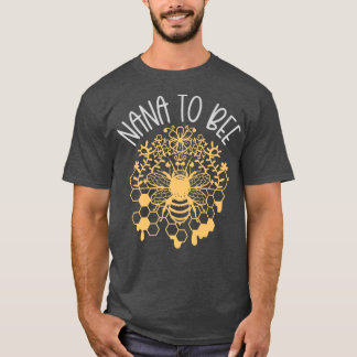 Nana To Be Pregnancy Announcement Grandma First Ti T-Shirt
