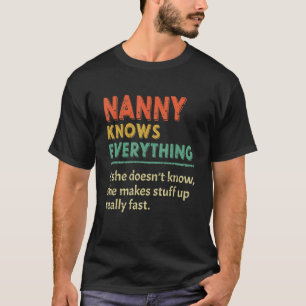 Nanny Knows Everything Women Mother's Day Vintage T-Shirt