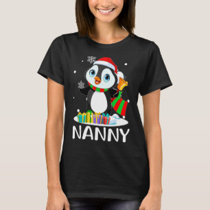 Nanny Penguins Santa Hat  Christmas Matching Famil T-Shirt