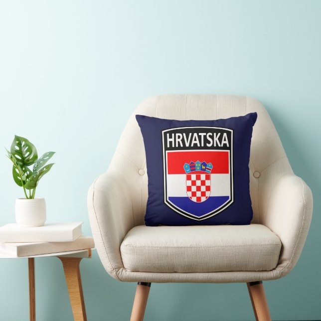National - Hrvatska Throw Pillow (Chair)