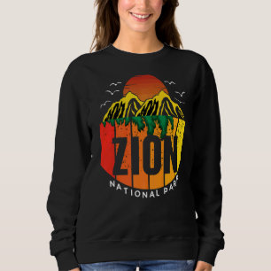 National Park Souvenir Utah Zion Hiking Nature Cam Sweatshirt