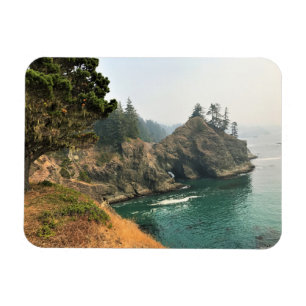 Natural Bridge, Thunder Rock Cove, Oregon Magnet