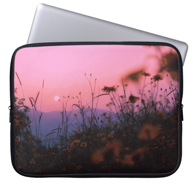 Nature grass laptop sleeve (Front)