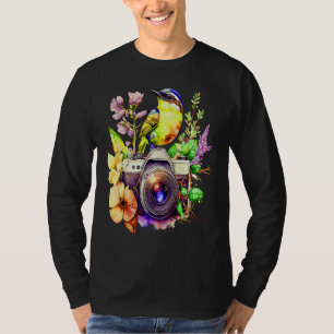 Natures Photography Love Flowers and Birds Watch C T-Shirt