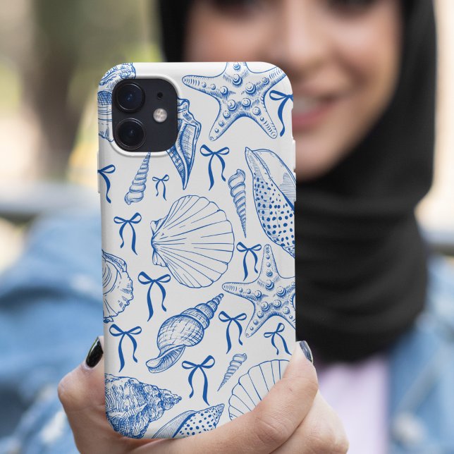 Nautical Seashell Pattern in White and black Case-Mate iPhone Case (Creator Uploaded)