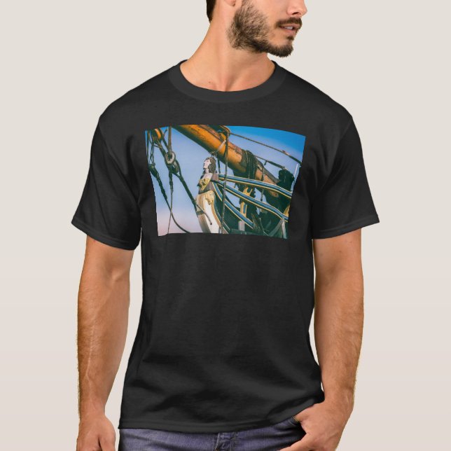 Nautical Vintage Tall Ship Maritime Design T-Shirt (Front)
