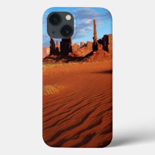 Navajo Nation, Monument Valley, Yei Bi Chei iPhone 13 Case