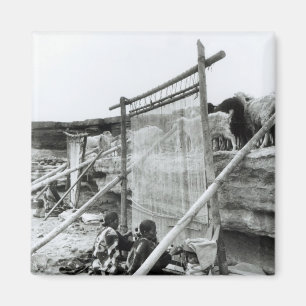 Navajo weavers, c.1914 magnet
