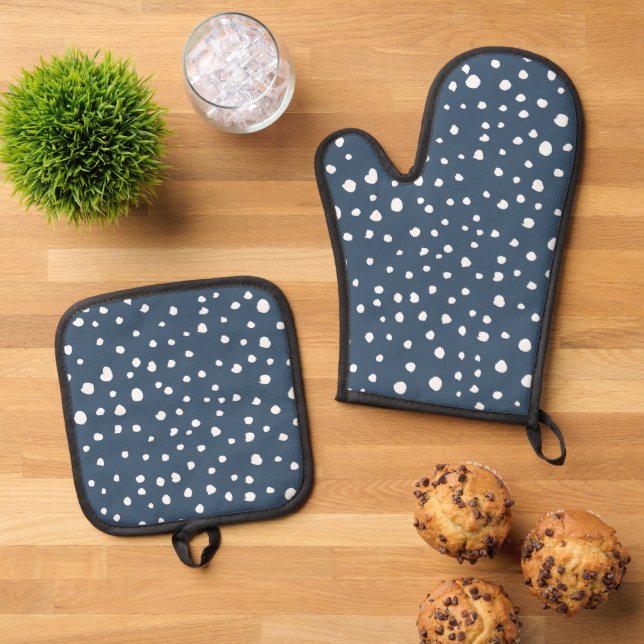 Navy Blue Dalmatian Spots, Dalmatian Dots, Dotted Oven Mitt & Pot Holder Set (Top Down)