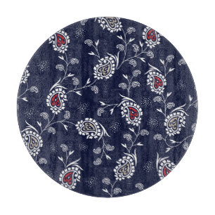 Navy Paisley: Elegant Pattern Design. Cutting Board