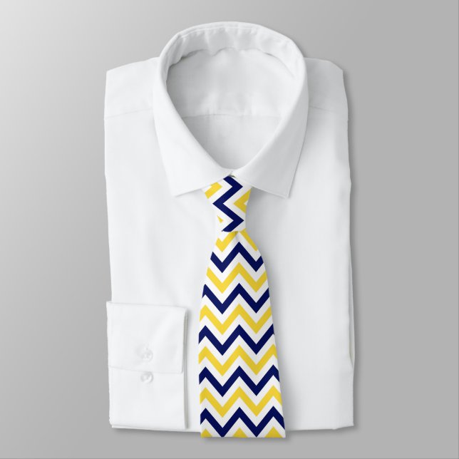 Navy, Pineapple, Wht Large Chevron ZigZag Pattern Tie (Tied)