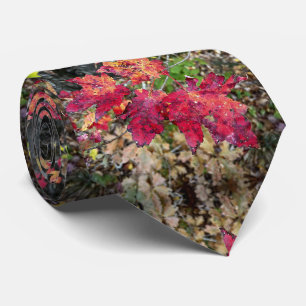 Neck tie / autumn leaf pattern