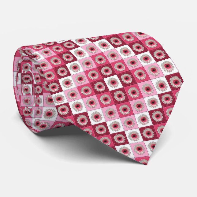 Necktie - Watermelon Lollipop Daisy Quilt (Rolled)