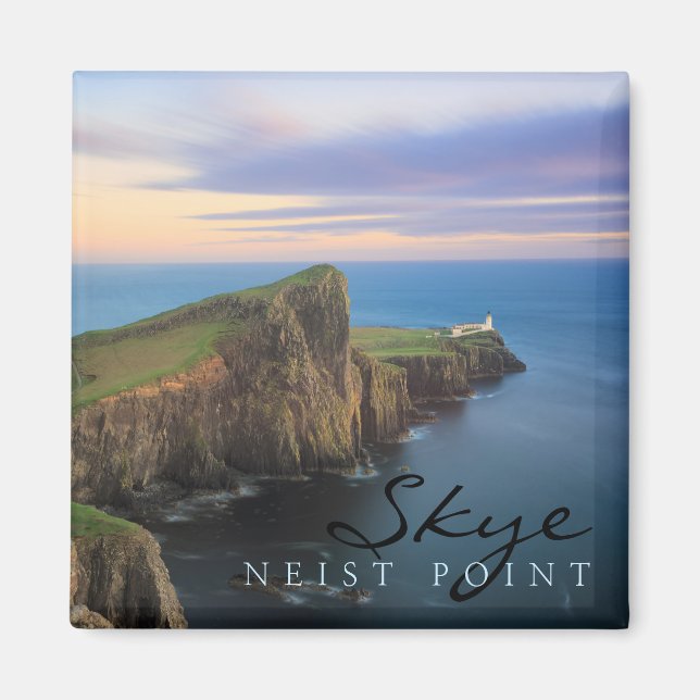 Neist point lighthouse on Skye at sunset Magnet (Front)